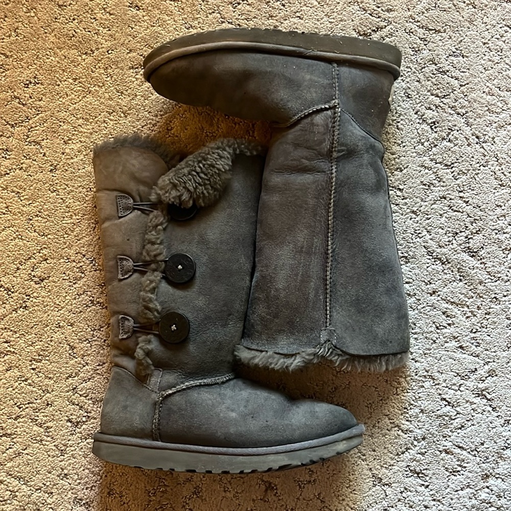 UGG Big Girls Tall Bailey Button Boots